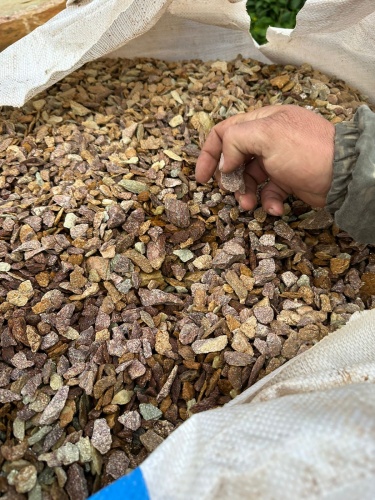 Златолит персиковый декоративная каменная крошка купить в Волгоградской области