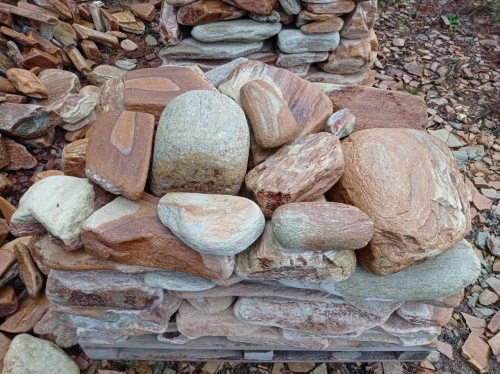 Златолит жёлтый, жёлто-зелёный глыбки и валуны для ланшафтного дизайна купить в Волгоградской области