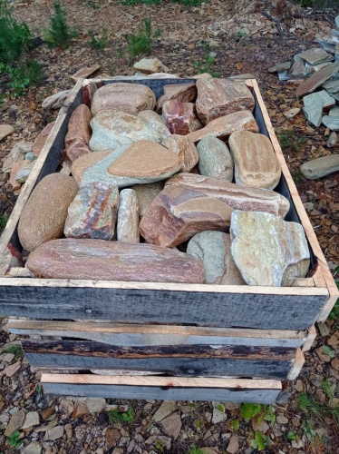 Златолит жёлтый, жёлто-зелёный глыбки и валуны для ланшафтного дизайна купить в Волгоградской области