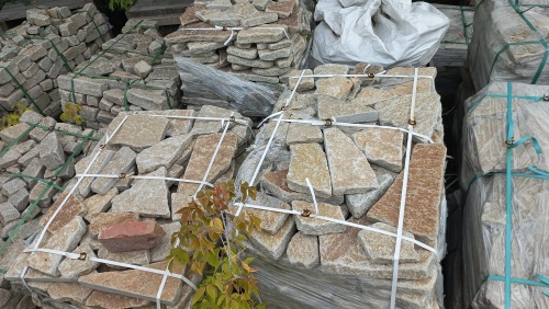 Гранитный плитняк галтованный для парковки купить в Волгоградской области